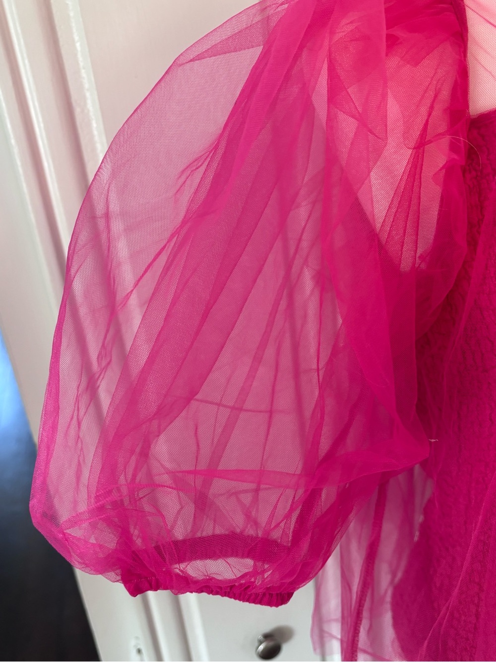 Anthropologie Pink Sheer Tulle Puff Sleeve Smocked Blouse Top Size Small - Picture 5 of 12